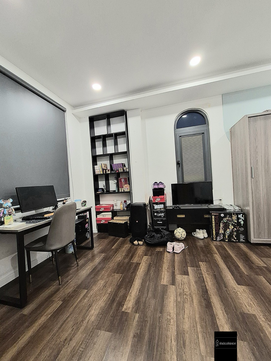 Bán nhà Tân Sơn Nhì, Tân Phú - hẻm xe hơi sát mặt tiền - 50m2 - nhà mới ở liền 